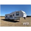 Image 2 : 1995 WILDWOOD 5TH WHEEL TRAVEL TRAILER