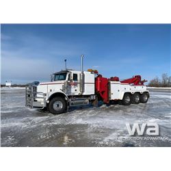 2002 FREIGHTLINER FLD120SD TRI-DRIVE WRECKER