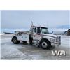 Image 2 : 2005 FREIGHTLINER M2-106 S/A WRECKER