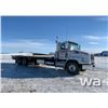 Image 2 : 2015 WESTERN STAR 4700 T/A ROLL BACK DECK TRUCK