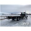 Image 3 : 2006 FREIGHTLINER M2-106 S/A DECK TRUCK