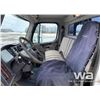 Image 7 : 2007 FREIGHTLINER M2-106 S/A ROLL BACK DECK TRUCK