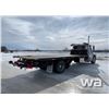 Image 3 : 2005 FREIGHTLINER M2-106 S/A ROLL BACK DECK TRUCK