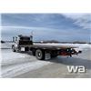 Image 5 : 2005 FREIGHTLINER M2-106 S/A ROLL BACK DECK TRUCK