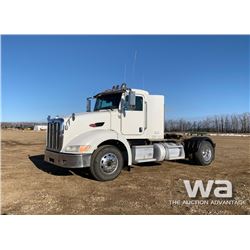 2009 PETERBILT 384 S/A TRUCK