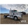 Image 2 : 2009 PETERBILT 384 S/A TRUCK