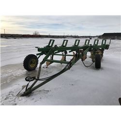 JOHN DEERE 3200 6X16" PLOW