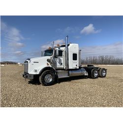 2015 KENWORTH T800 T/A TRUCK