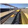 Image 8 : NEW HOLLAND 94C 30 FT. DRAPER HEADER