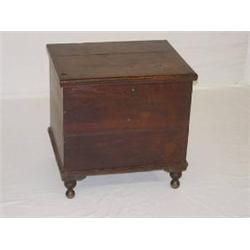 SM. AMERICAN WALNUT CELERETTE ON TURNED FEET W/ DOVETAILED CASE (21" H X 16" D X 21" W)