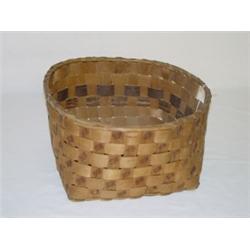 14 1/2" EASTERN WOODLANDS AMERICAN INDIAN SPLINT BASKET W/ POTATO STAMP DECORATION