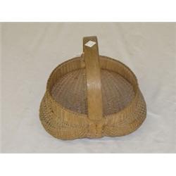 BUTTOCKS BASKET W/ NATURAL FINISH