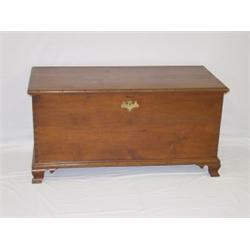PA CHIPPENDALE WALNUT LIFT TOP BLANKET BOX ON OGEE FEET