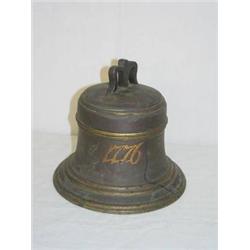 19TH CENT. LIBERTY BELL COLLAR BOX - "1776"