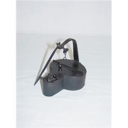 18TH CENT. WROUGHT IRON BETTY LAMP