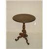 Image 1 : VICTORIAN WALNUT LAMP TABLE