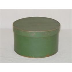 12" ROUND WOODEN PANTRY BOX W/ OLDER GREEN PAINT
