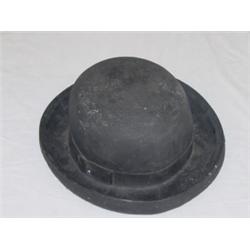 LATE 19TH-EARLY 20TH CENT. PAINTED PLASTER DERBY HAT STORE DISPLAY