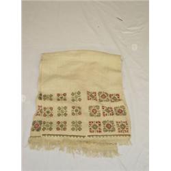 EMBROIDERED DRESSER SCARF