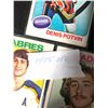 Image 2 : 1975 OPC HOCKEY CARD LOT