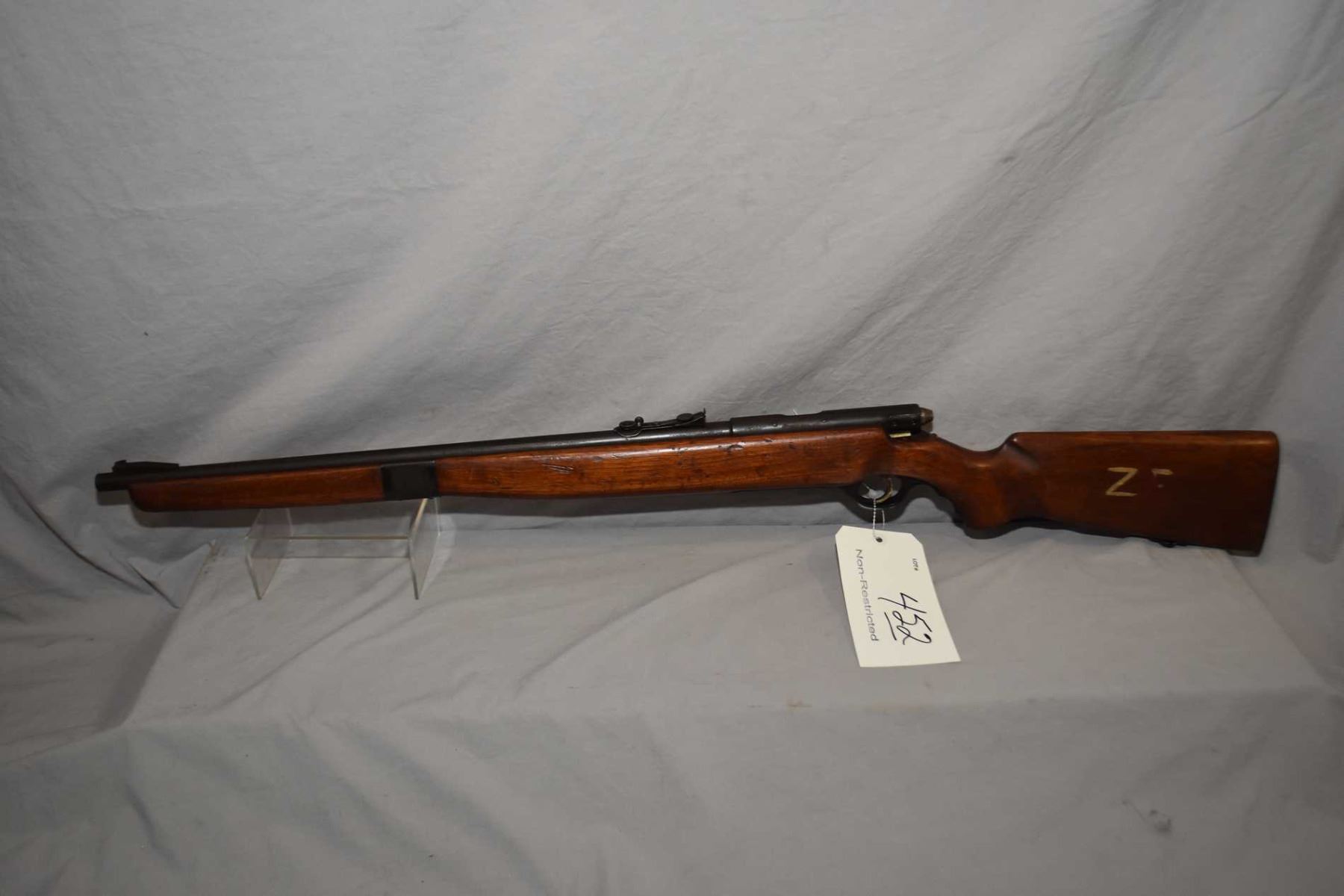 Mossberg Model 42 M - B .22 LR Cal Mag Fed Bolt Action Full Wood ...