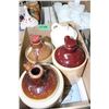Image 1 : Box w/4 Small Jugs & 1 Cookies Jar Jug