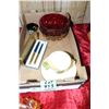 Image 1 : Box w/Parker Pen Set, Royal Winton Cup & Saucer & Misc. Dishes