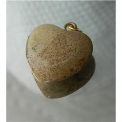 HEART AGATE PENDANT - 16mm