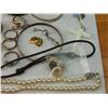 Image 3 : BAG OF ASSORTED JEWELRY - LARGE SELECTION