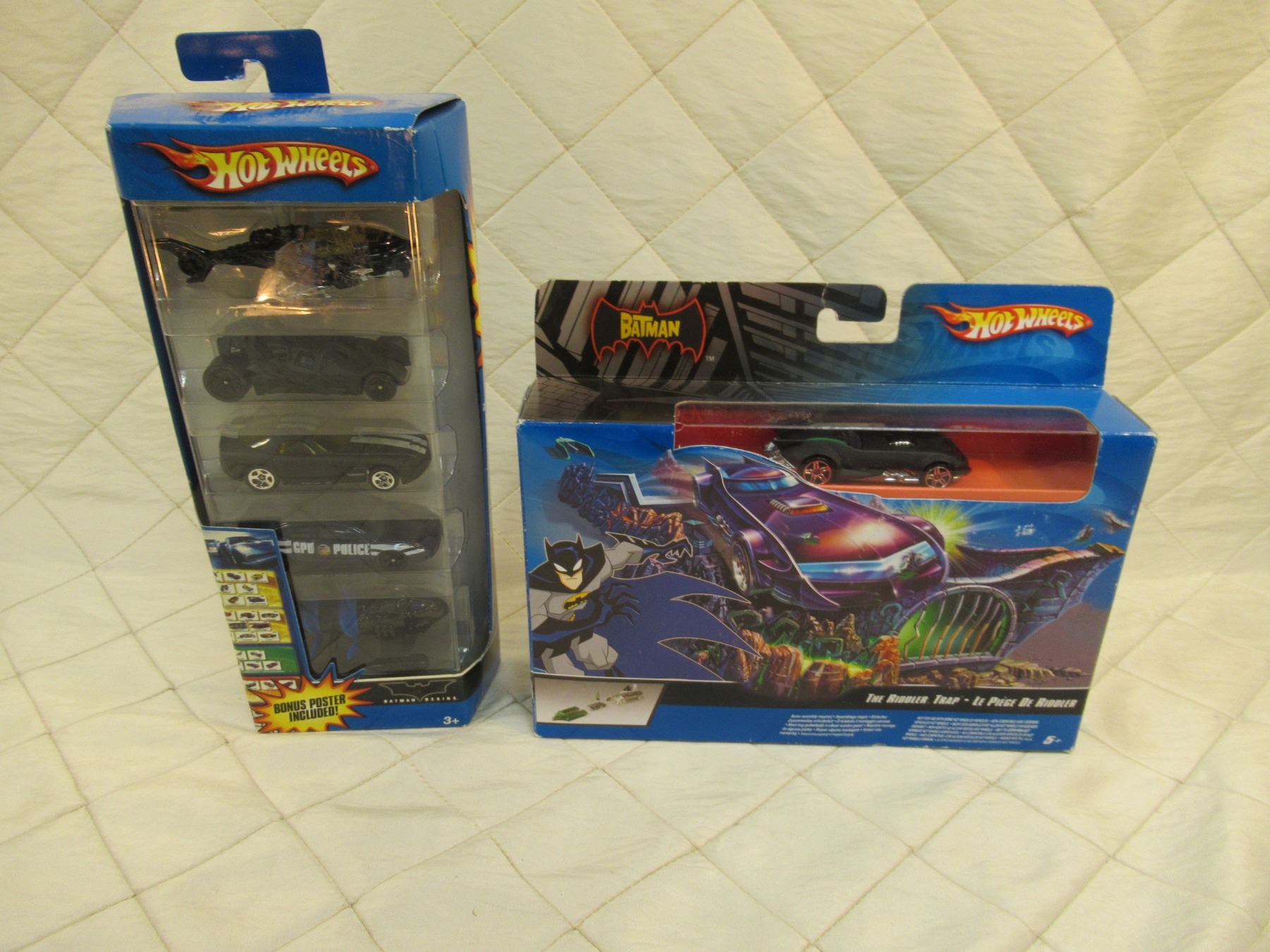 Hot Wheels Batman The Riddler Trap + Gotham City 5 Car Gift Pack