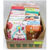 Image 1 : BOX OF 250+ HALLMARK/CARLTON ALL OCCASION