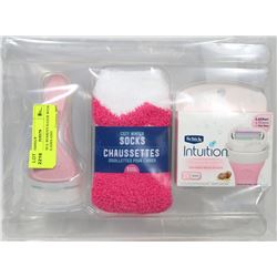 PINK SCHICK WOMEN'S RAZOR WITH EXTRA BLADES AND