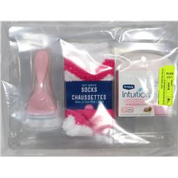 PINK SCHICK WOMEN'S RAZOR WITH EXTRA BLADES AND