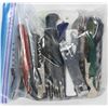 Image 1 : BAG OF ASSORTED CORKSCREWS AND BOTTLE OPENERS.
