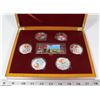 Image 1 : WOOD BOX OF COLLECTOR TOKENS