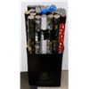 Image 1 : CASE OF ASSORTED WRAPPING PAPER.