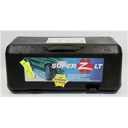 SET OF NEW TRUCK PICKUP TIRE CHAINS NEW.