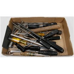 BOX OF VARIOUS TOOLS