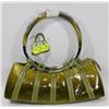 Image 1 : GREEN SNAKESKIN STYLE METAL RING HAND BAG
