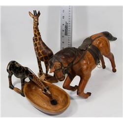 A LOT WITH 2 WOODEN GIRAFFES