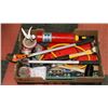 Image 1 : TRAY OF ASSORTED TOOLS