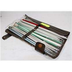 LARGE KNITTING NEEDLE SET WITH CARRY POUCH