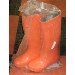 NEW LADIES TARGET SPRING RAIN BOOTS SIZE 6