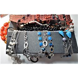 22)  LOT OF 24 ALL DIFFERENT NECKLACES