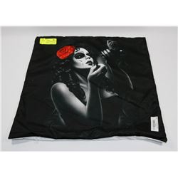 NEW BLACK AND WHITE WITH RED SHOWHOME SUGAR