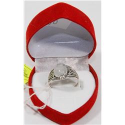 #70-MOONSTONE RING SIZE 7
