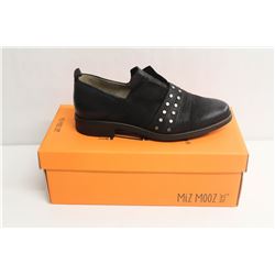 MIZ MOOZ NYC SZ 8.5 BLACK THEO LEATHER LOAFER