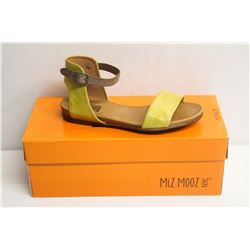 MIZ MOOZ NYC SZ 10 YELLOW ALANIS SANDALS