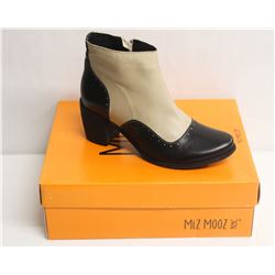 MIZ MOOZ NYC SZ 8.5 TWO-TONE LEATHER BOOTIE