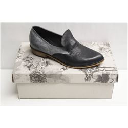 SZ 6.5 ELLEN RUBEN BLACK GREY LEATHER LOAFERS
